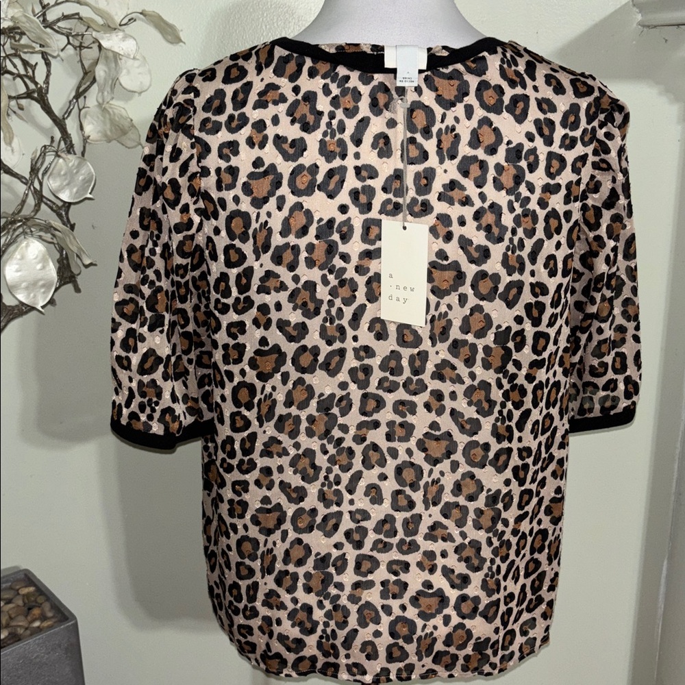 A New Day Leopard Print Blouse with Black Trim - Picture 4 of 5